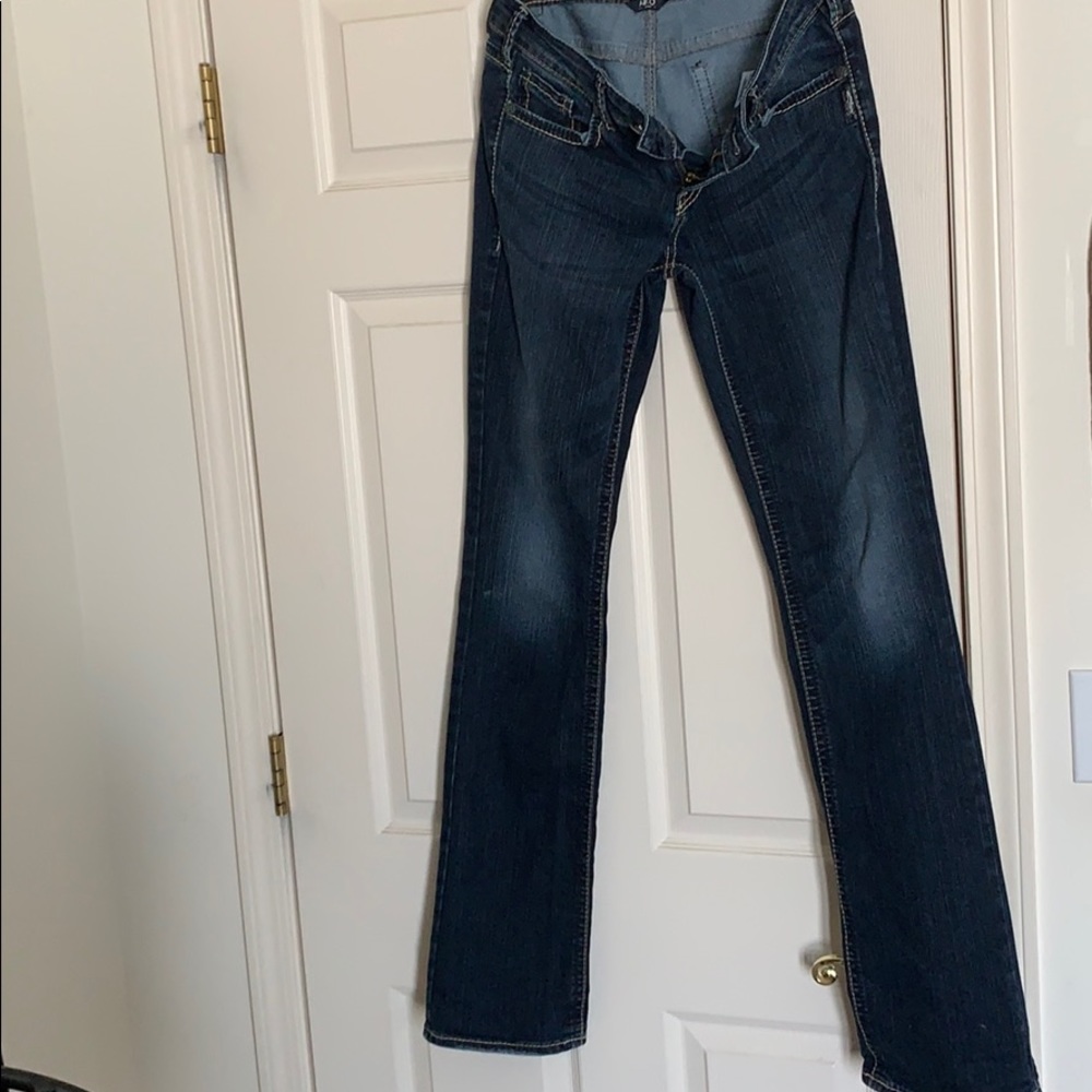 Sz 28 EUC Silver “Aiko” jeans